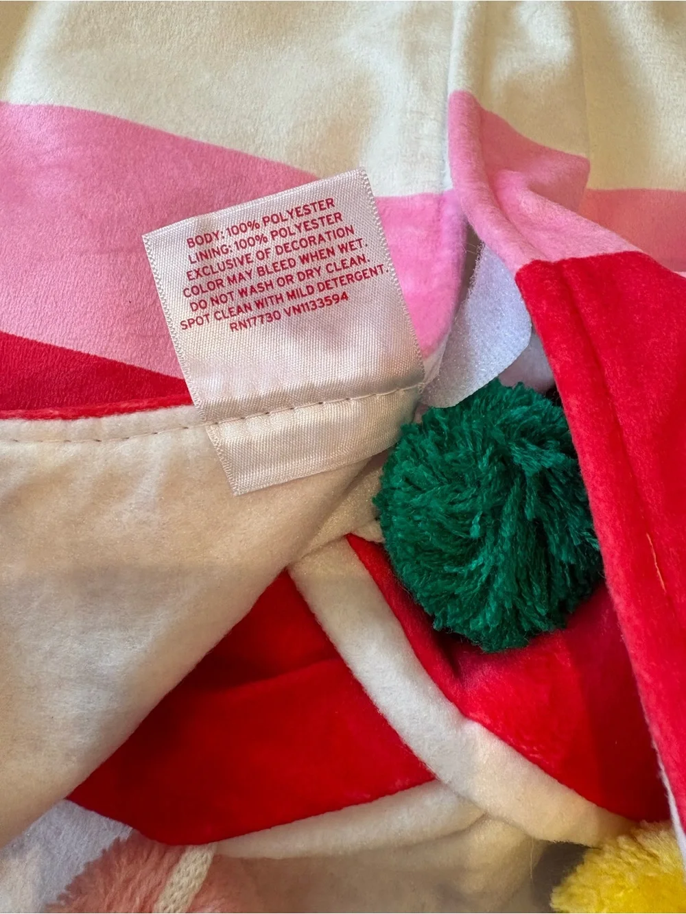 NWT Wondershop 48